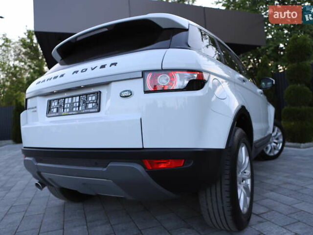 Білий Ленд Ровер Рендж Ровер Евок, об'ємом двигуна 2.2 л та пробігом 94 тис. км за 23899 $, фото 53 на Automoto.ua