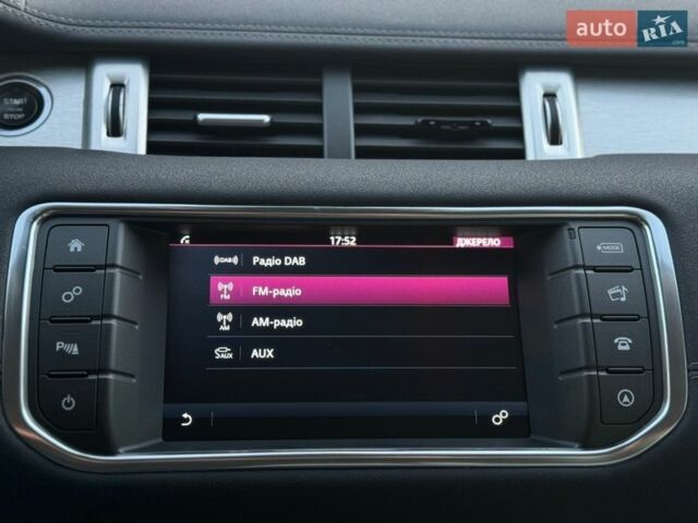 Білий Ленд Ровер Рендж Ровер Евок, об'ємом двигуна 2 л та пробігом 159 тис. км за 18999 $, фото 45 на Automoto.ua