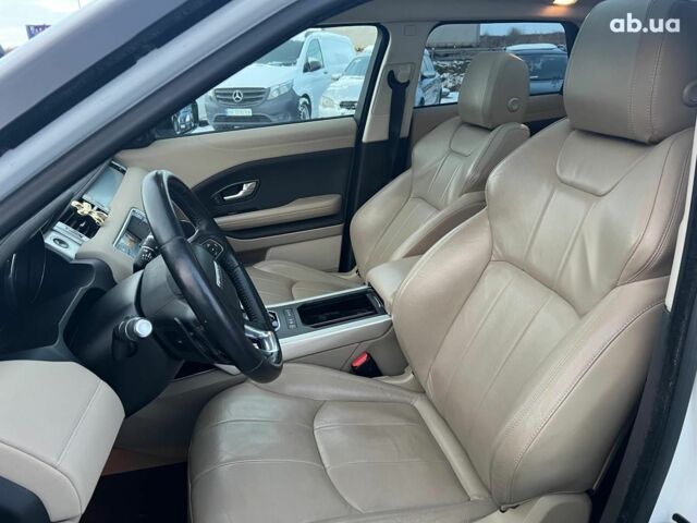 Белый Ленд Ровер Рендж Ровер Эвок, объемом двигателя 2 л и пробегом 68 тыс. км за 23490 $, фото 17 на Automoto.ua