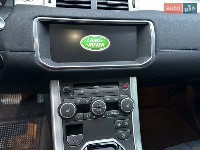 Білий Ленд Ровер Рендж Ровер Евок, об'ємом двигуна 2 л та пробігом 88 тис. км за 19999 $, фото 20 на Automoto.ua