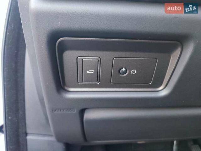 Белый Ленд Ровер Рендж Ровер Эвок, объемом двигателя 2.18 л и пробегом 82 тыс. км за 25300 $, фото 25 на Automoto.ua