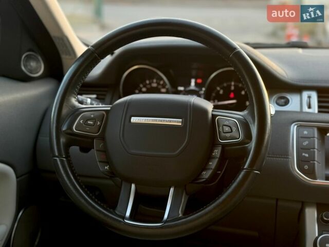 Білий Ленд Ровер Рендж Ровер Евок, об'ємом двигуна 2 л та пробігом 159 тис. км за 18999 $, фото 35 на Automoto.ua
