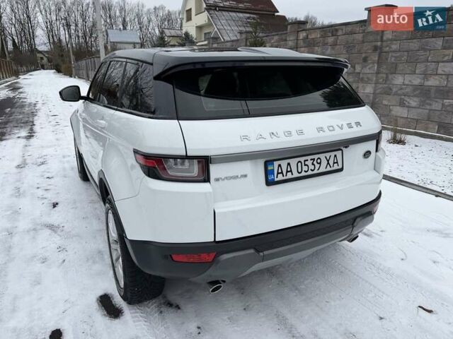 Белый Ленд Ровер Рендж Ровер Эвок, объемом двигателя 2.18 л и пробегом 83 тыс. км за 23000 $, фото 6 на Automoto.ua