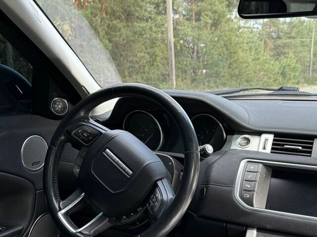 Білий Ленд Ровер Рендж Ровер Евок, об'ємом двигуна 2 л та пробігом 116 тис. км за 17000 $, фото 10 на Automoto.ua