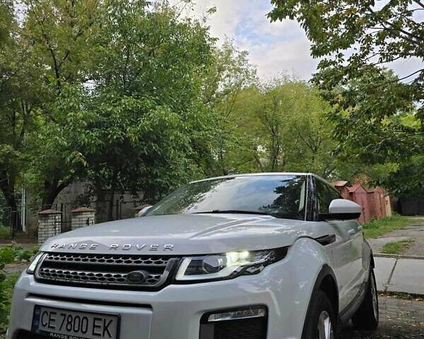 Белый Ленд Ровер Рендж Ровер Эвок, объемом двигателя 2 л и пробегом 127 тыс. км за 19900 $, фото 1 на Automoto.ua