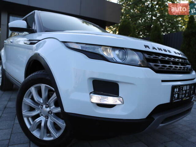Білий Ленд Ровер Рендж Ровер Евок, об'ємом двигуна 2.2 л та пробігом 94 тис. км за 23899 $, фото 27 на Automoto.ua
