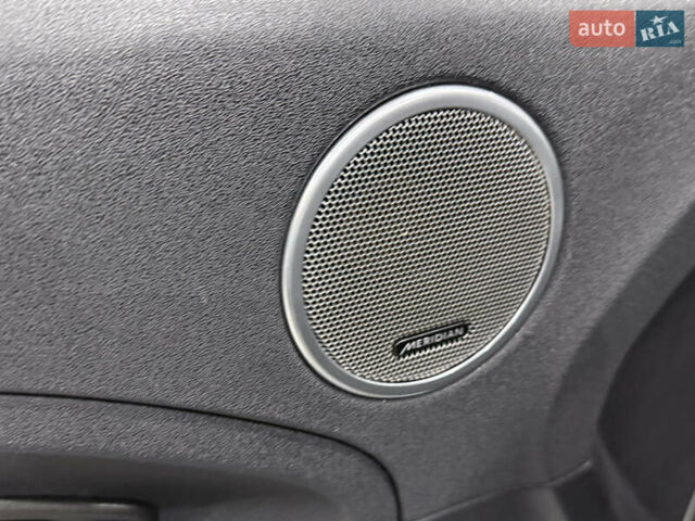 Білий Ленд Ровер Рендж Ровер Евок, об'ємом двигуна 2.18 л та пробігом 185 тис. км за 21000 $, фото 57 на Automoto.ua