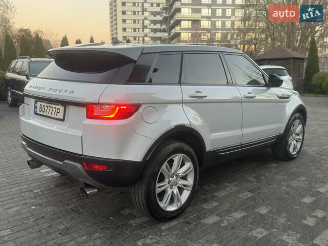 Белый Ленд Ровер Рендж Ровер Эвок, объемом двигателя 2 л и пробегом 150 тыс. км за 14800 $, фото 16 на Automoto.ua