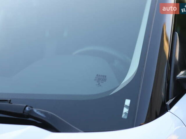 Білий Ленд Ровер Рендж Ровер Евок, об'ємом двигуна 2.2 л та пробігом 94 тис. км за 23899 $, фото 22 на Automoto.ua