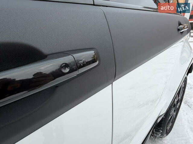 Белый Ленд Ровер Рендж Ровер Эвок, объемом двигателя 2.01 л и пробегом 206 тыс. км за 16900 $, фото 32 на Automoto.ua