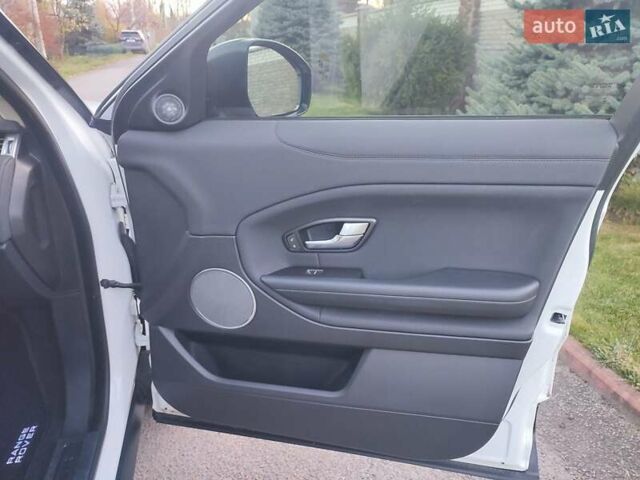 Белый Ленд Ровер Рендж Ровер Эвок, объемом двигателя 2.18 л и пробегом 82 тыс. км за 25300 $, фото 40 на Automoto.ua