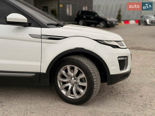 Білий Ленд Ровер Рендж Ровер Евок, об'ємом двигуна 2 л та пробігом 68 тис. км за 20990 $, фото 11 на Automoto.ua