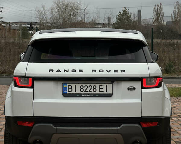 Белый Ленд Ровер Рендж Ровер Эвок, объемом двигателя 2 л и пробегом 130 тыс. км за 21900 $, фото 9 на Automoto.ua