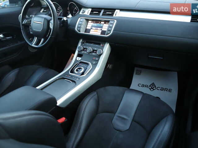 Білий Ленд Ровер Рендж Ровер Евок, об'ємом двигуна 2.2 л та пробігом 94 тис. км за 23899 $, фото 100 на Automoto.ua