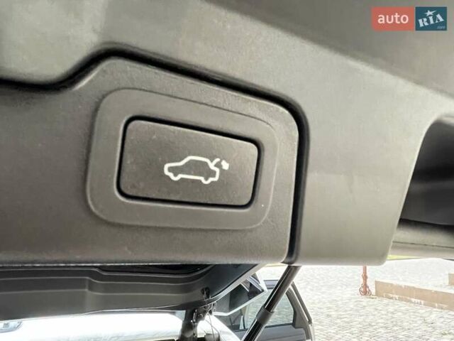 Білий Ленд Ровер Рендж Ровер Евок, об'ємом двигуна 2.18 л та пробігом 60 тис. км за 29700 $, фото 11 на Automoto.ua