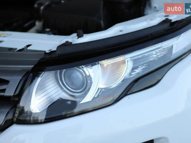 Білий Ленд Ровер Рендж Ровер Евок, об'ємом двигуна 2.2 л та пробігом 94 тис. км за 23899 $, фото 119 на Automoto.ua