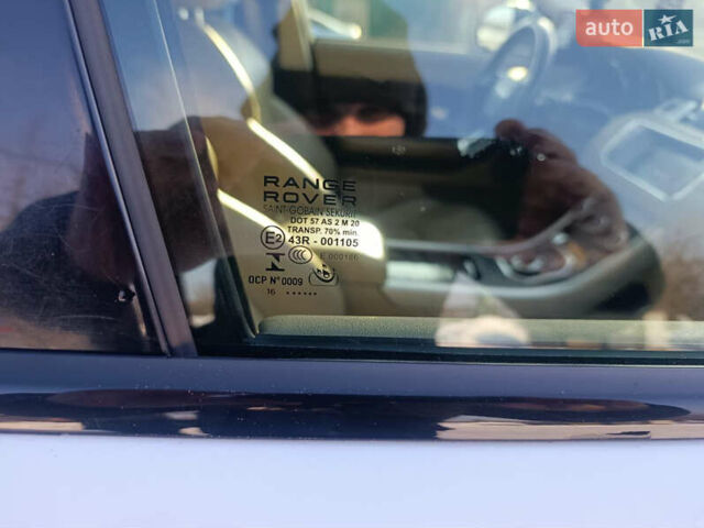 Белый Ленд Ровер Рендж Ровер Эвок, объемом двигателя 2 л и пробегом 87 тыс. км за 22900 $, фото 15 на Automoto.ua