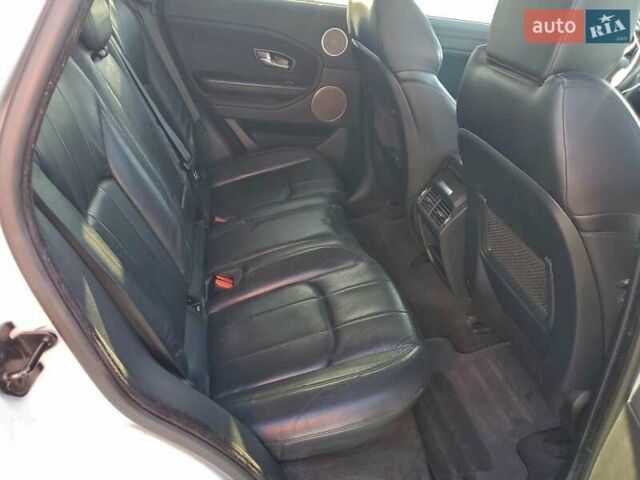 Білий Ленд Ровер Рендж Ровер Евок, об'ємом двигуна 2 л та пробігом 115 тис. км за 3500 $, фото 9 на Automoto.ua