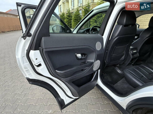 Білий Ленд Ровер Рендж Ровер Евок, об'ємом двигуна 2.18 л та пробігом 185 тис. км за 21000 $, фото 86 на Automoto.ua