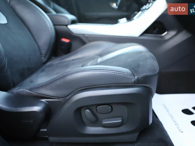 Білий Ленд Ровер Рендж Ровер Евок, об'ємом двигуна 2.2 л та пробігом 94 тис. км за 23899 $, фото 92 на Automoto.ua