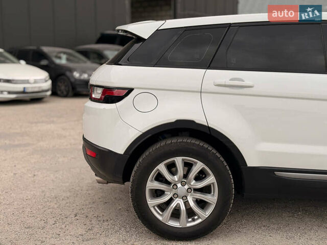 Білий Ленд Ровер Рендж Ровер Евок, об'ємом двигуна 2 л та пробігом 68 тис. км за 20990 $, фото 10 на Automoto.ua