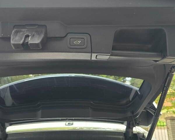 Белый Ленд Ровер Рендж Ровер Эвок, объемом двигателя 2 л и пробегом 127 тыс. км за 19900 $, фото 18 на Automoto.ua