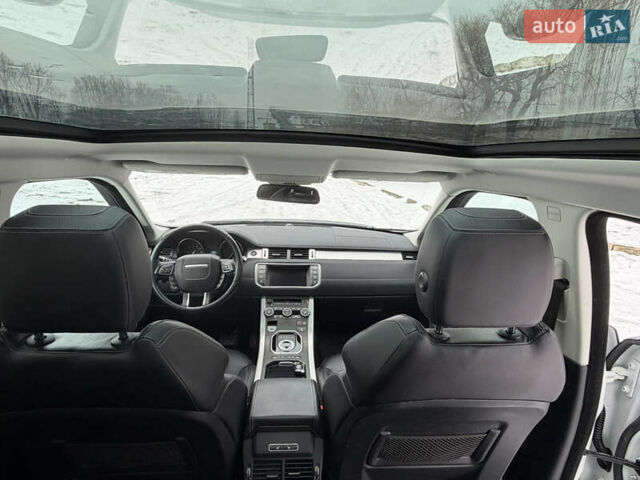 Белый Ленд Ровер Рендж Ровер Эвок, объемом двигателя 2.01 л и пробегом 206 тыс. км за 16900 $, фото 33 на Automoto.ua