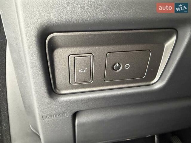 Білий Ленд Ровер Рендж Ровер Евок, об'ємом двигуна 2.18 л та пробігом 83 тис. км за 22500 $, фото 24 на Automoto.ua