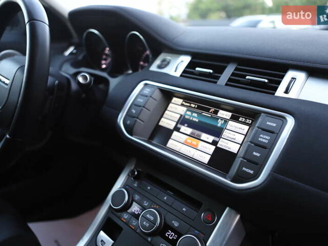 Білий Ленд Ровер Рендж Ровер Евок, об'ємом двигуна 2.2 л та пробігом 94 тис. км за 23899 $, фото 96 на Automoto.ua