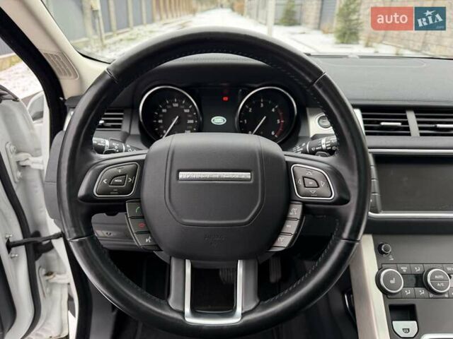 Белый Ленд Ровер Рендж Ровер Эвок, объемом двигателя 2.18 л и пробегом 83 тыс. км за 23000 $, фото 19 на Automoto.ua