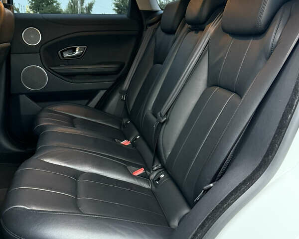 Белый Ленд Ровер Рендж Ровер Эвок, объемом двигателя 2.2 л и пробегом 90 тыс. км за 22999 $, фото 31 на Automoto.ua