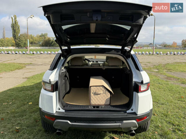 Ленд Ровер Рендж Ровер Евок 2016 у Ладижин на Automoto.ua Білий Ленд Ровер Рендж Ровер Евок, об'ємом двигуна 2 л та пробігом 86 тис. км за 23900 $, фото 47 на Automoto.ua