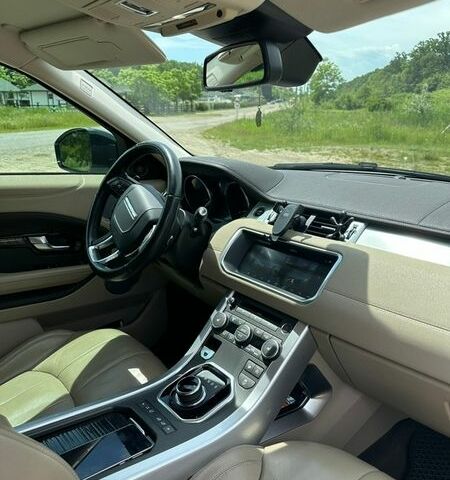 Білий Ленд Ровер Рендж Ровер Евок, об'ємом двигуна 2 л та пробігом 99 тис. км за 24500 $, фото 12 на Automoto.ua