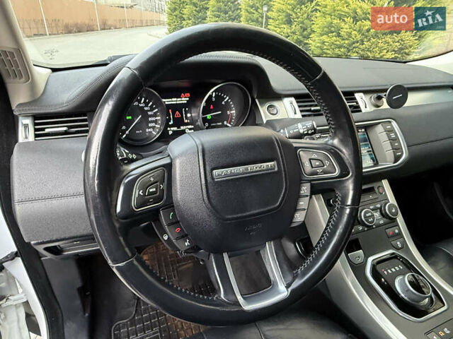 Білий Ленд Ровер Рендж Ровер Евок, об'ємом двигуна 2.18 л та пробігом 185 тис. км за 21000 $, фото 67 на Automoto.ua