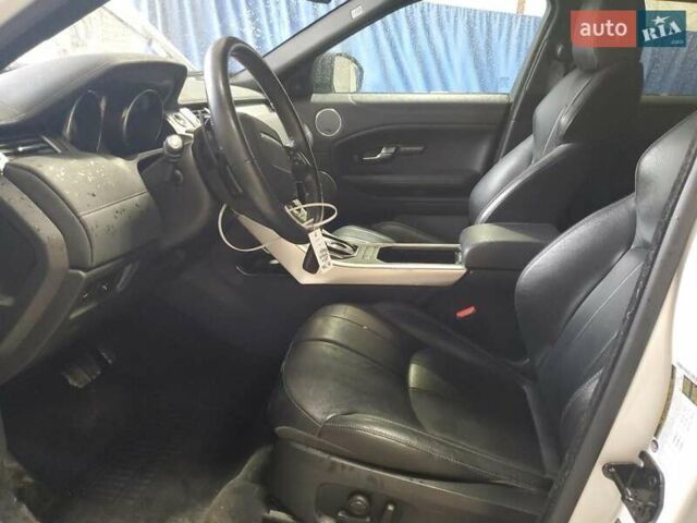 Белый Ленд Ровер Рендж Ровер Эвок, объемом двигателя 2 л и пробегом 108 тыс. км за 2900 $, фото 6 на Automoto.ua