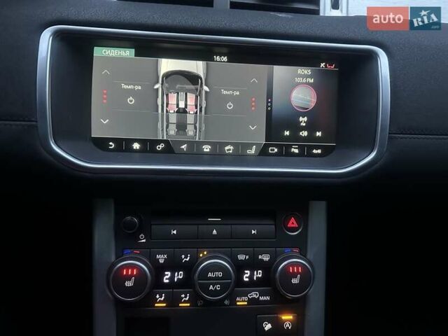 Білий Ленд Ровер Рендж Ровер Евок, об'ємом двигуна 2 л та пробігом 88 тис. км за 19999 $, фото 35 на Automoto.ua