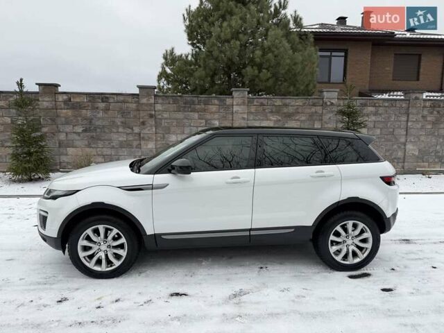 Белый Ленд Ровер Рендж Ровер Эвок, объемом двигателя 2.18 л и пробегом 83 тыс. км за 23000 $, фото 4 на Automoto.ua