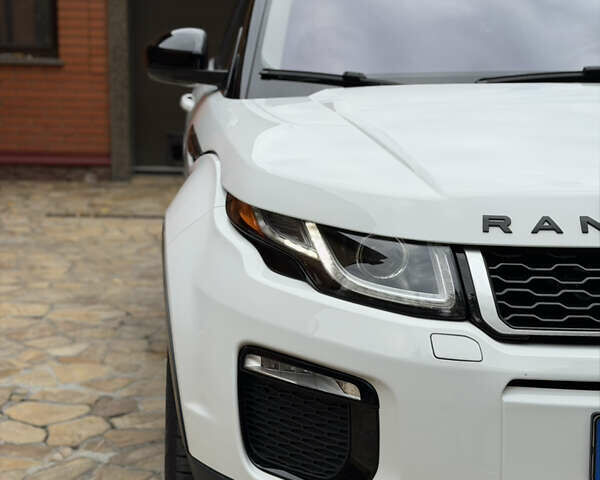 Белый Ленд Ровер Рендж Ровер Эвок, объемом двигателя 2 л и пробегом 56 тыс. км за 21300 $, фото 9 на Automoto.ua