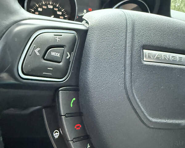 Белый Ленд Ровер Рендж Ровер Эвок, объемом двигателя 2.2 л и пробегом 90 тыс. км за 22999 $, фото 28 на Automoto.ua