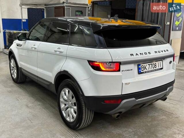 Білий Ленд Ровер Рендж Ровер Евок, об'ємом двигуна 2 л та пробігом 120 тис. км за 23200 $, фото 29 на Automoto.ua