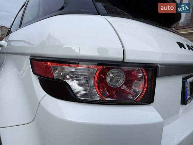 Білий Ленд Ровер Рендж Ровер Евок, об'ємом двигуна 2.18 л та пробігом 185 тис. км за 21000 $, фото 81 на Automoto.ua