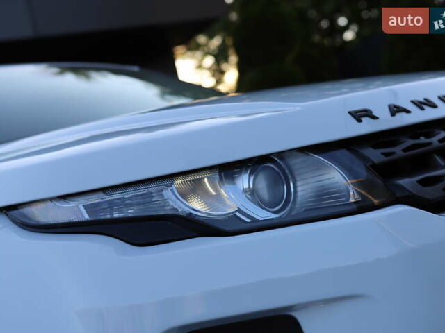 Білий Ленд Ровер Рендж Ровер Евок, об'ємом двигуна 2.2 л та пробігом 94 тис. км за 23899 $, фото 29 на Automoto.ua