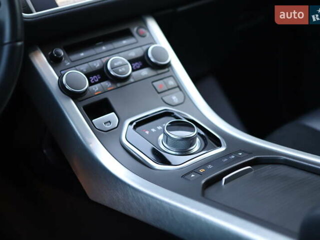 Білий Ленд Ровер Рендж Ровер Евок, об'ємом двигуна 2.2 л та пробігом 94 тис. км за 23899 $, фото 85 на Automoto.ua