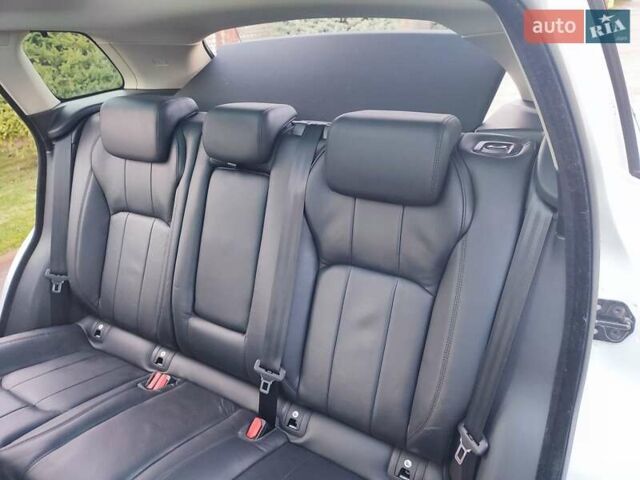 Белый Ленд Ровер Рендж Ровер Эвок, объемом двигателя 2.18 л и пробегом 82 тыс. км за 25300 $, фото 32 на Automoto.ua