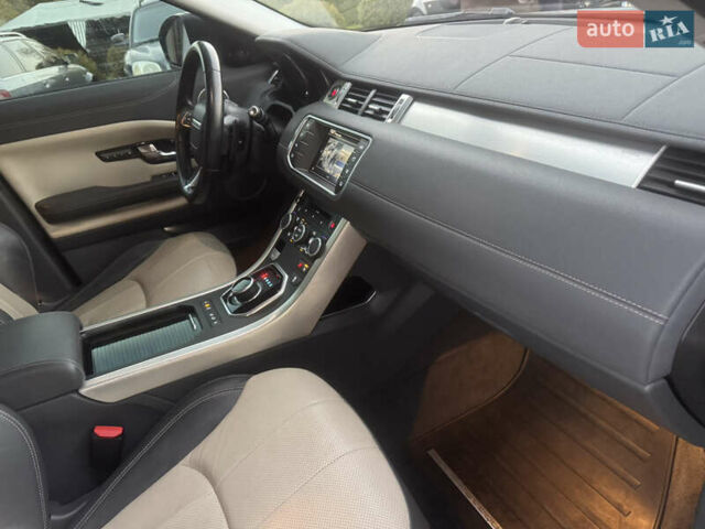 Белый Ленд Ровер Рендж Ровер Эвок, объемом двигателя 2 л и пробегом 150 тыс. км за 14800 $, фото 42 на Automoto.ua