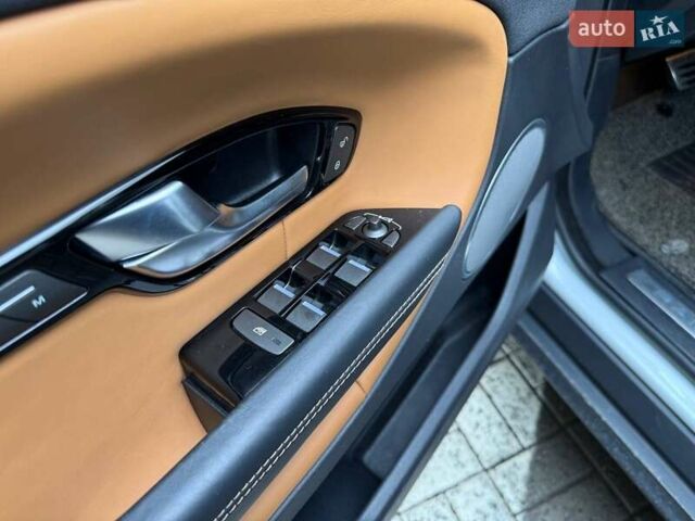 Білий Ленд Ровер Рендж Ровер Евок, об'ємом двигуна 2 л та пробігом 116 тис. км за 23990 $, фото 14 на Automoto.ua