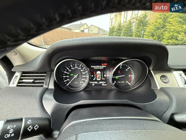 Білий Ленд Ровер Рендж Ровер Евок, об'ємом двигуна 2.18 л та пробігом 185 тис. км за 21000 $, фото 89 на Automoto.ua