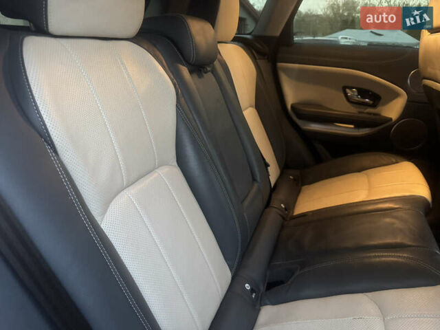 Белый Ленд Ровер Рендж Ровер Эвок, объемом двигателя 2 л и пробегом 150 тыс. км за 14800 $, фото 37 на Automoto.ua