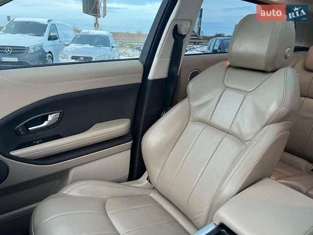 Белый Ленд Ровер Рендж Ровер Эвок, объемом двигателя 2 л и пробегом 68 тыс. км за 23490 $, фото 26 на Automoto.ua