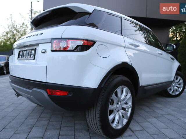 Білий Ленд Ровер Рендж Ровер Евок, об'ємом двигуна 2.2 л та пробігом 94 тис. км за 23899 $, фото 48 на Automoto.ua